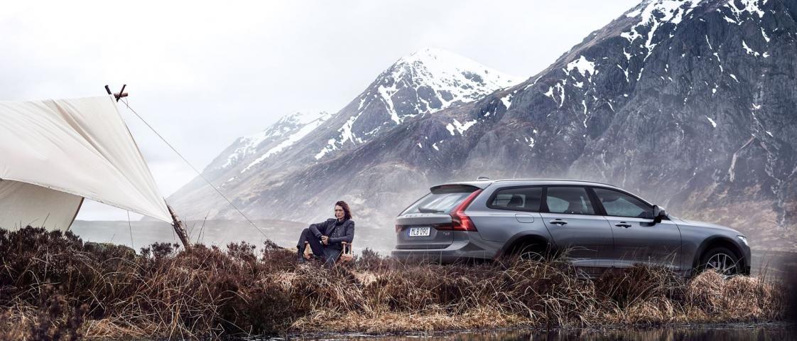 Nowe Volvo V90 Cross Country – samochód, który pozwoli ci uciec od codzienności .get_the_title().