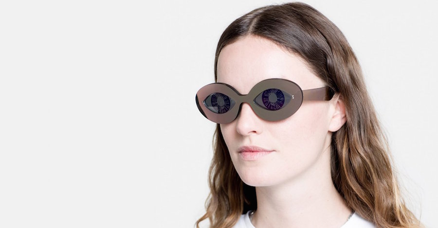 Futurystyczne okulary inspirowane wczesnymi pracami Andy’ego Warhola .get_the_title().