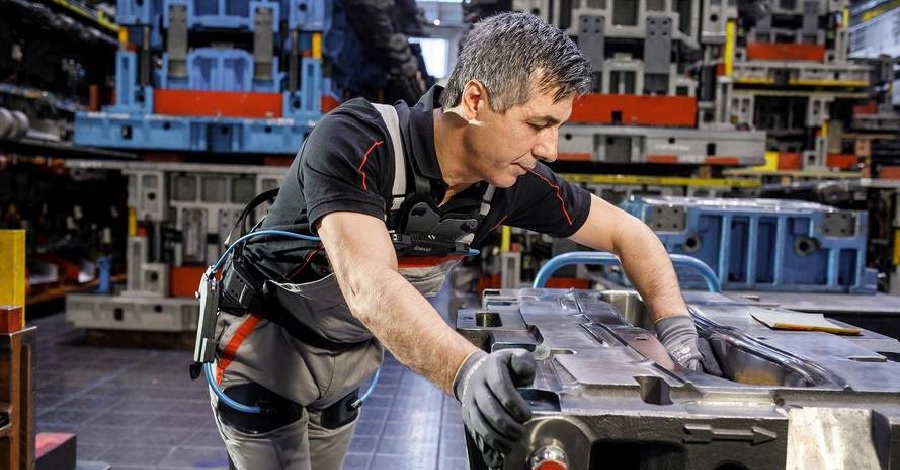 Pracownicy Audi otrzymają egzoszkielety, które mają ułatwić im wykonywanie zadań .get_the_title().