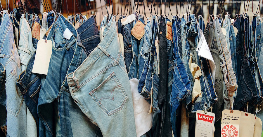 Levi’s wprowadza rewolucję w produkcji jeansów w stylu vintage .get_the_title().