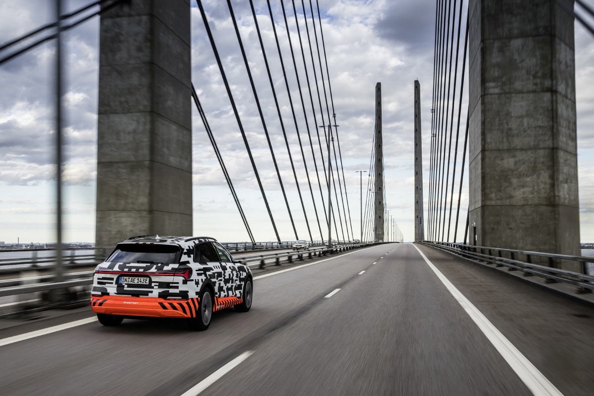 Prototypowy model e-tron, czyli przedsmak pierwszego w pełni elektrycznego Audi .get_the_title().