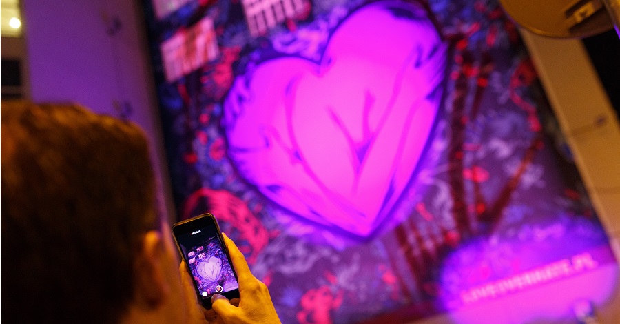 Love Over Hate, czyli animowany mural przeciwko nienawiści .get_the_title().