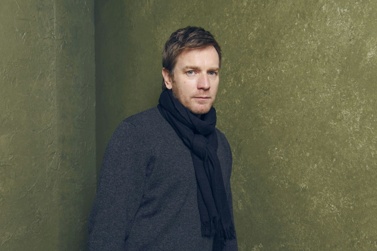 Ewan McGregor wystąpi w kontynuacji kultowego „Lśnienia” .get_the_title().