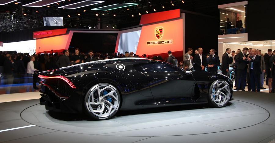 Wpadnij w wir motoryzacyjnych premier w Genewie – czarne Bugatti i pancerny Senat z Rosji .get_the_title().