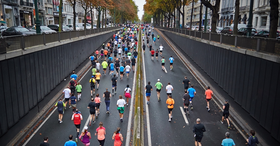 Przebiegnięcie 42-kilometrowego maratonu to dla ciała stan na miarę operacji serca .get_the_title().