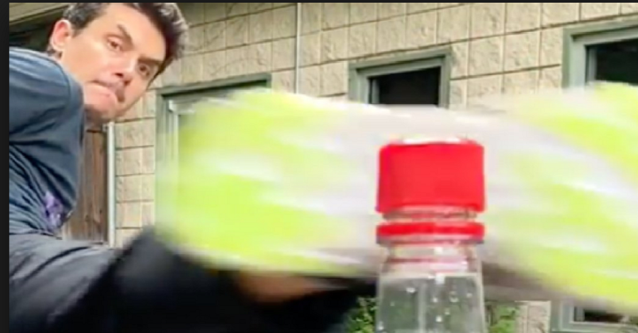Najlepsze #bottlecapchallenge z instagrama .get_the_title().
